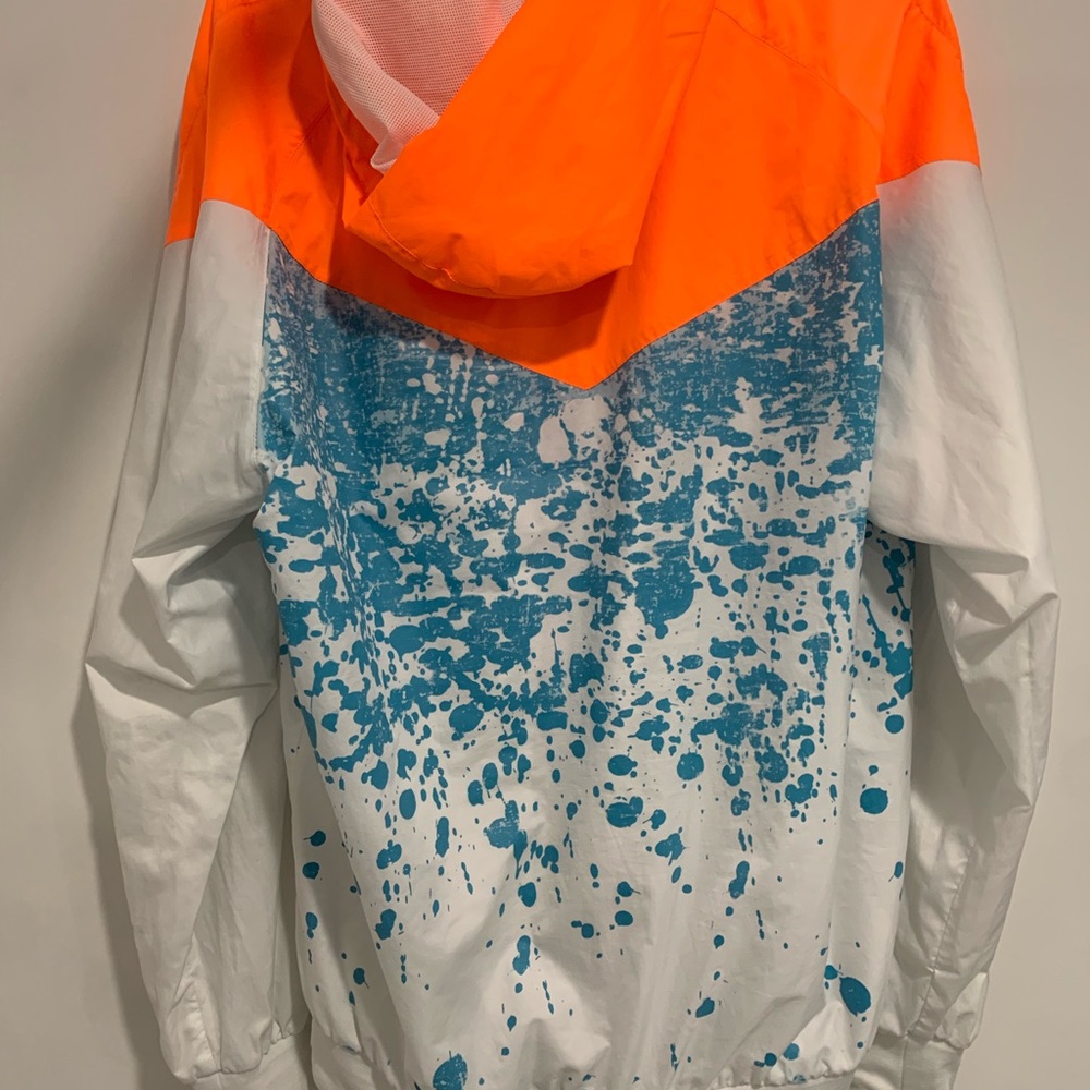 Nike windbreaker
